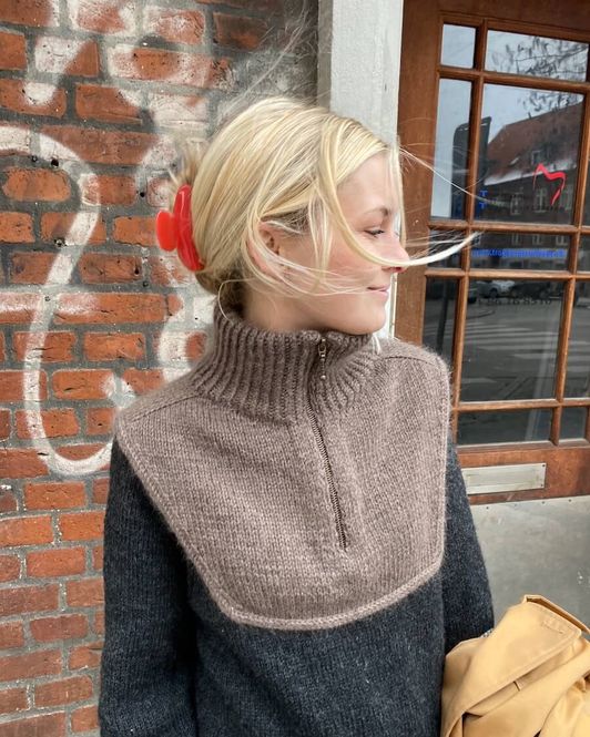 Hovedbilde PetiteKnit Zipper Neck