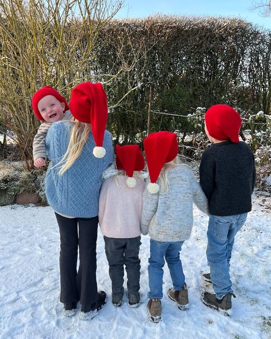 Hovedbilde PetiteKnit Nisselue